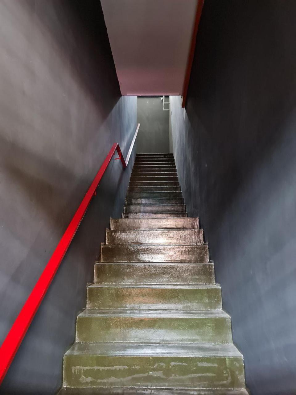 Ayden Hostel Airport Transit - Klia セパン エクステリア 写真