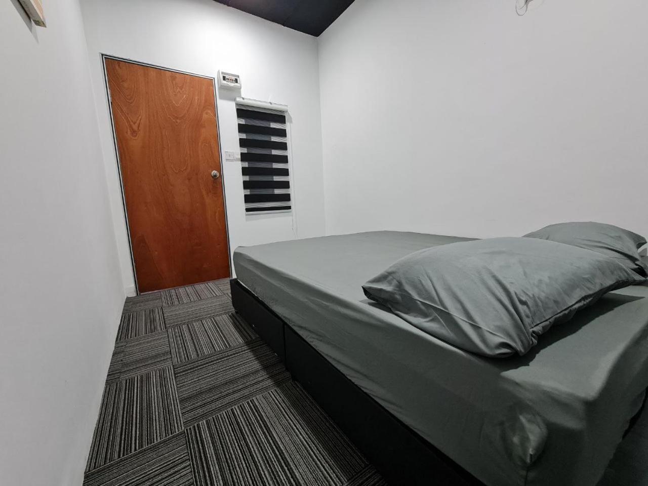 Ayden Hostel Airport Transit - Klia セパン エクステリア 写真