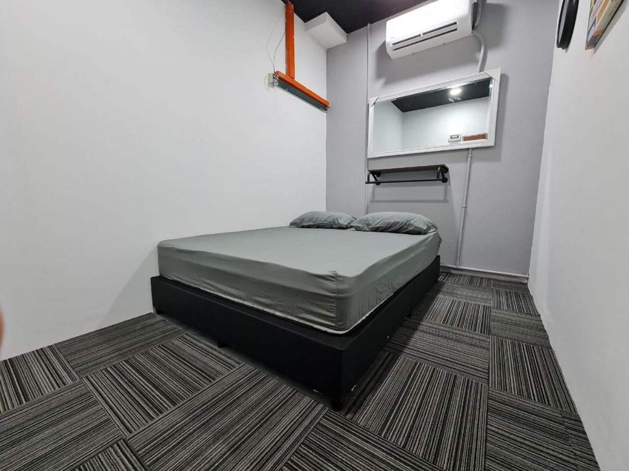 Ayden Hostel Airport Transit - Klia セパン エクステリア 写真